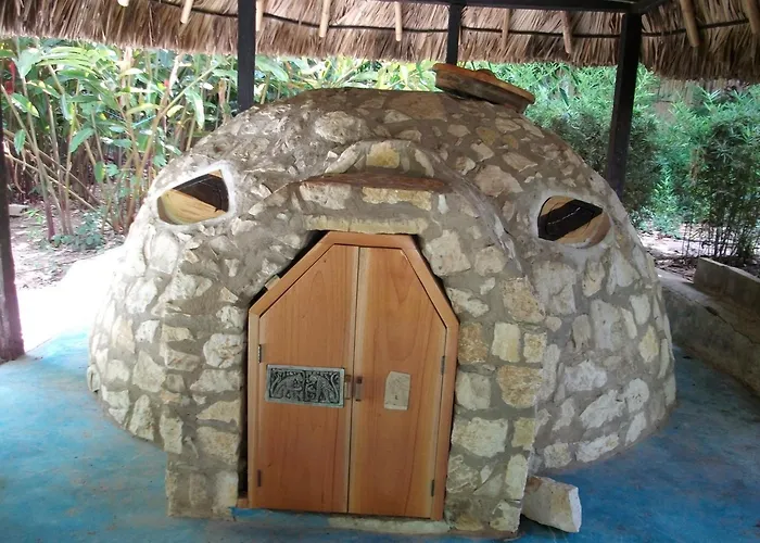 Hotel Cabañas Safari